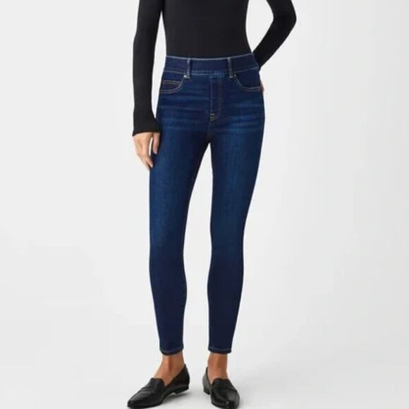 Spanx #20342Q Skinny Ankle Jeans - Picture 1 of 9